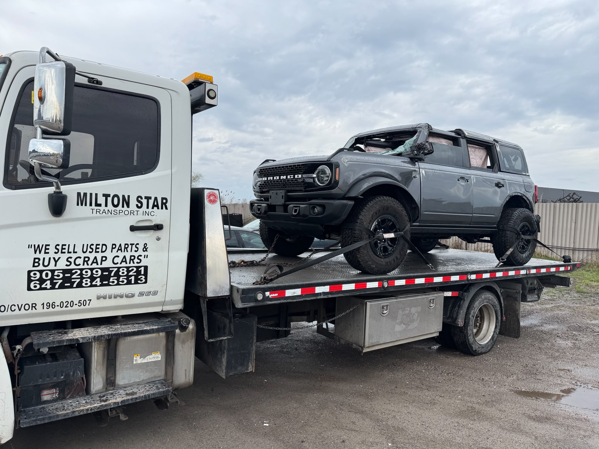 Milton Star Transport flatbed towing